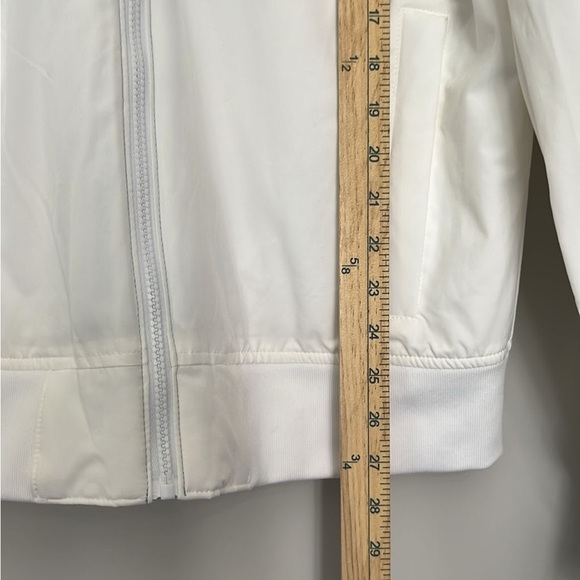 Hollister Men's Light Blue and White Windbreaker size M - Picture 3 of 6